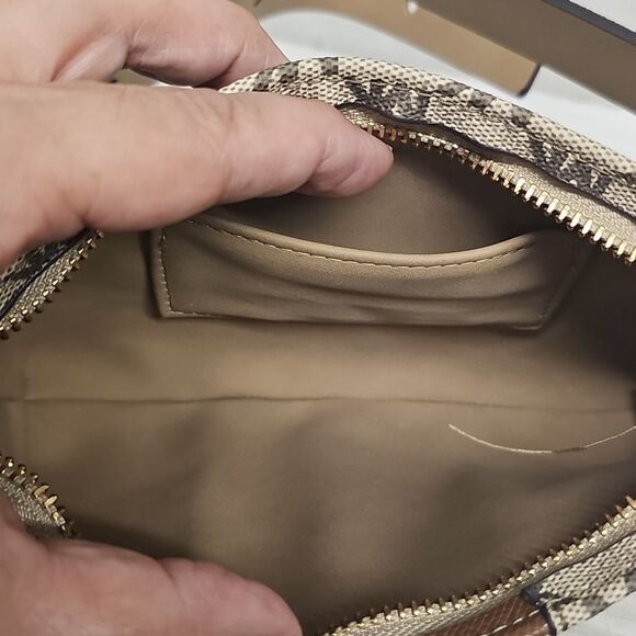 MICHAEL KORS BELT BAG/FANNYPACK BFPM-04-304 - Picture 9 of 9